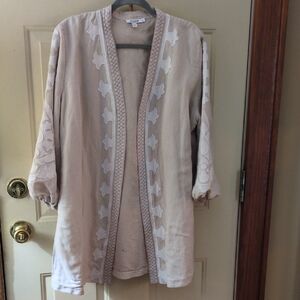 Chico's Natural Linen With White Embroidery And Applique Kimono